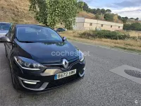 Usado Renault Mégane LIMITED 115 CV (84 kW) 2014 Negro Berlina