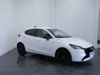 Usado Mazda 2 Homura-Line 90 CV (66 kW) 2024 Blanco Utilitario
