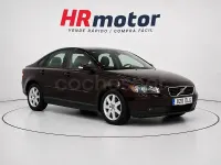 Usado Volvo S40 Momentum 136 CV (100 kW) 2005 Negro Berlina