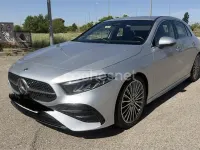 Usado Mercedes A200 150 CV (110 kW) 2023 Gris / plata Berlina