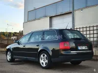 Usado Audi A6 180 CV (132 kW) 2003 Negro Familiar