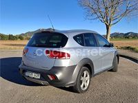 Usado Seat Altea 140 CV (102 kW) 2008 Gris / plata Monovolumen