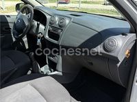 Usado Dacia Sandero Base 75 HP (55 kW) 2016 Branco Sedan