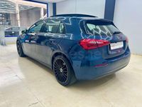 Usado Mercedes A180 116 CV (85 kW) 2021 Azul Berlina