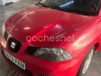 Usado Seat Ibiza Reference 85 CV (62 kW) 2007 Rojo Utilitario