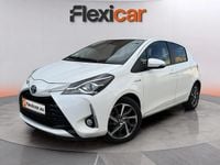 Usado Toyota Yaris Hybrid 100 CV (73 kW) 2020 Blanco Berlina