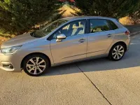 Usado Citroën C4 Live 101 CV (74 kW) 2016 Gris Berlina