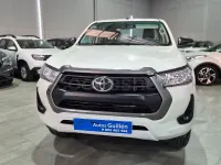 Usado Toyota HiLux 150 CV (110 kW) 2022 Blanco Pickup/Camioneta