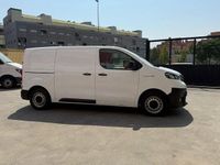 Usado Toyota Proace 100 kW (137 CV) 2022 Blanco Monovolumen