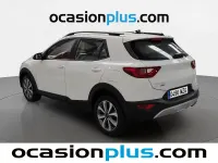 Usado Kia Stonic 101 CV (74 kW) 2025 Blanco SUV