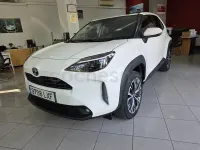 Usado Toyota Yaris Cross Style 116 CV (85 kW) 2022 Blanco SUV