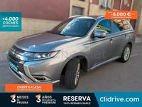 Usado Mitsubishi Outlander P-HEV 224 CV (164 kW) 2018 Gris / plata SUV