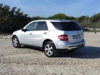Usado Mercedes ML420 306 CV (225 kW) 2007 Gris / plata SUV