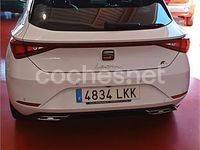 Usado Seat Leon FR 150 CV (110 kW) 2021 Blanco Familiar