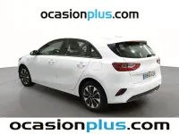 Usado Kia Ceed 101 CV (74 kW) 2025 Blanco Utilitario