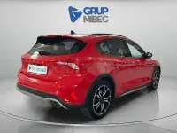 Usado Ford Focus Active 125 CV (91 kW) 2019 Rojo Berlina
