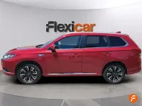 Usado Mitsubishi Outlander P-HEV 203 CV (149 kW) 2018 Rojo SUV