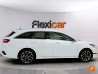 Usado Kia Ceed Style 101 CV (74 kW) 2025 Blanco Utilitario
