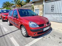Usado Renault Clio II Expression 80 CV (58 kW) 2004 Granate Berlina
