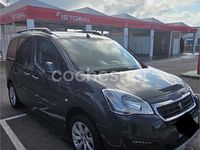 Usado Peugeot Partner Tepee Style 100 CV (73 kW) 2016 Gris / plata Monovolumen