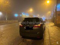 Usado Ford Grand C-Max Trend 115 CV (84 kW) 2011 Gris / plata Monovolumen