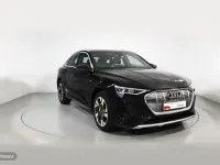 Usado Audi e-tron Sportback S-Line 300 kW (408 CV) 2022 Negro SUV
