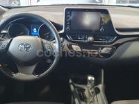 Usado Toyota C-HR Advance 122 CV (89 kW) 2023 Gris / plata SUV