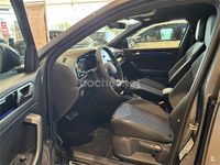 Usado VW T-Roc R 300 CV (220 kW) 2024 Gris / plata SUV