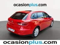 Usado Seat Leon ST Style 150 CV (110 kW) 2015 Rojo Familiar