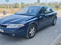 Usado Renault Laguna II Dynamique 120 CV (88 kW) 2002 Azul Berlina