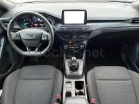 Usado Ford Focus ST-Line 120 CV (88 kW) 2019 Blanco Berlina