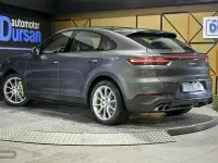 Usado Porsche Cayenne 462 CV (339 kW) 2021 Gris SUV