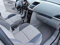 Usado Peugeot 207 75 CV (55 kW) 2008 Beige Berlina