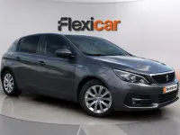 Usado Peugeot 308 Style 131 CV (96 kW) 2020 Gris Berlina