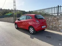 Usado Ford Ka 69 CV (50 kW) 2015 Rojo Berlina