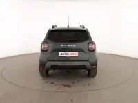 Usado Dacia Duster Journey 150 CV (110 kW) 2024 Verde SUV