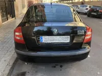 Usado Skoda Octavia 105 CV (77 kW) 2005 Negro Berlina