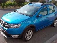 Usado Dacia Sandero Stepway 90 CV (66 kW) 2016 Azul Berlina