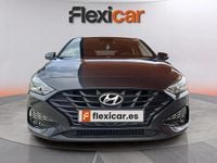 Usado Hyundai i30 111 CV (81 kW) 2022 Gris Berlina