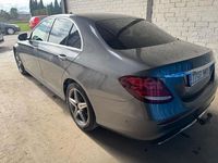 Usado Mercedes E220 194 CV (142 kW) 2019 Gris / plata Berlina
