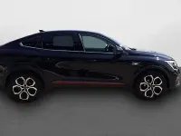 Usado Renault Arkana Zen 140 CV (102 kW) 2022 Negro SUV
