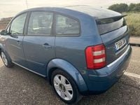 Usado Audi A2 75 CV (55 kW) 2001 Azul Utilitario