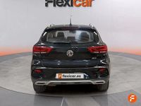 Usado MG ZS Luxury 111 HP (81 kW) 2022 Preto Sedan