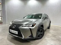 Usado Lexus UX 199 CV (146 kW) 2025 Gris / plata SUV