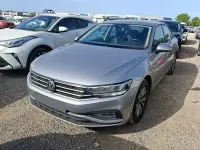 Usado VW Passat Business 122 CV (89 kW) 2021 Plateado Berlina