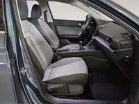 Usado Seat Leon Style 116 CV (85 kW) 2025 Gris Berlina