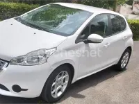 Occasion Peugeot 208 Active 68 ch (50 kW) 2012 Blanc Citadine