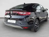 Usado Renault Arkana Equilibre 145 CV (106 kW) 2023 Negro SUV