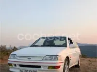 Usado Ford Escort 105 CV (77 kW) 1992 Blanco Berlina