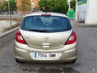 Usado Opel Corsa Enjoy 80 CV (58 kW) 2009 Beige Utilitario